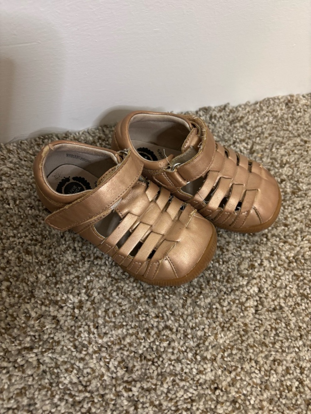 Kids Metallic Closed-Toe Sandals with Hook-and-Loop Strap